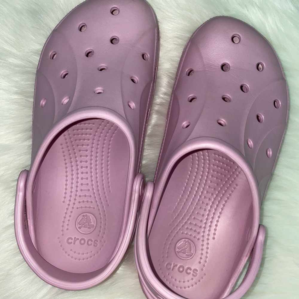 Super nice Crocs